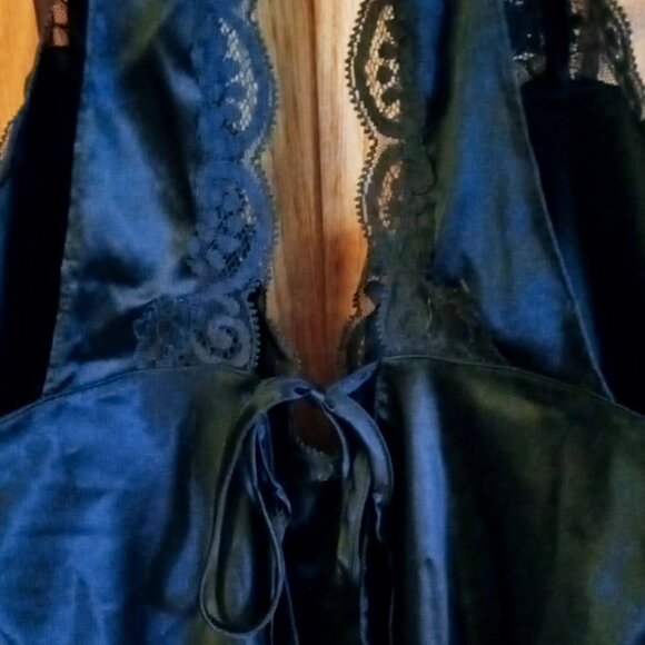 Victoria's Secret Black Lace & Silk Semi-sheer Mesh Babydoll Chemise Lingerie - Picture 5 of 16